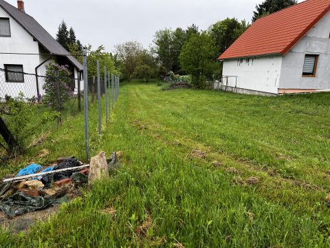 Eladó Telek 9725 Cák 