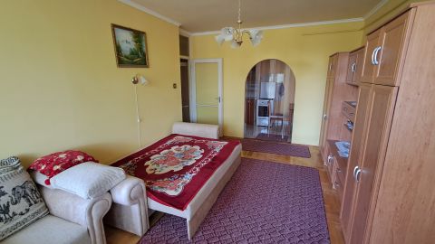 Eladó Lakás 6000 Kecskemét 6000 Kecskemét Hunyadiváros 1+2 félszobás lakás