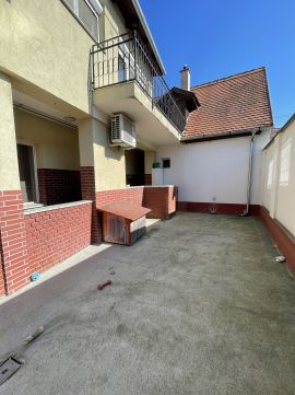 Eladó Ház 9025 Győr Kossuth Lajos iskola közelében