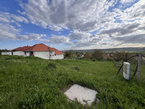 Eladó Telek 9090 Pannonhalma 