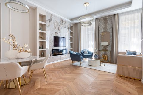 Eladó Lakás 1054 Budapest 5. kerület V. kerület szívében, LUXUSLAKÁS teljes berendezéssel