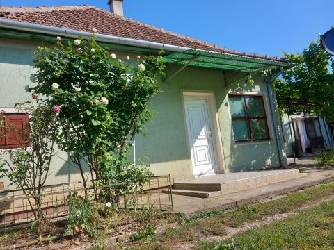 Eladó Ház 4100 Berettyóújfalu 