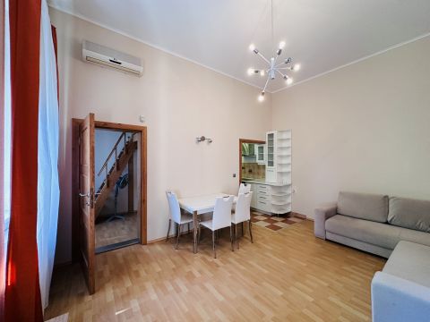 Eladó Lakás 1071 Budapest 7. kerület 