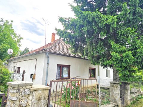Eladó Ház 7632 Pécs , Régi Kertvárosban ikerház panel áron