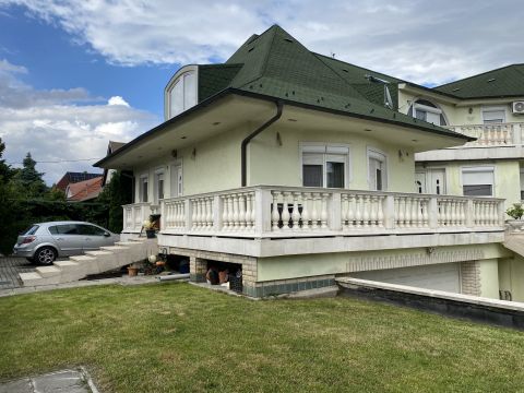 Eladó Lakás 2314 Halásztelek 