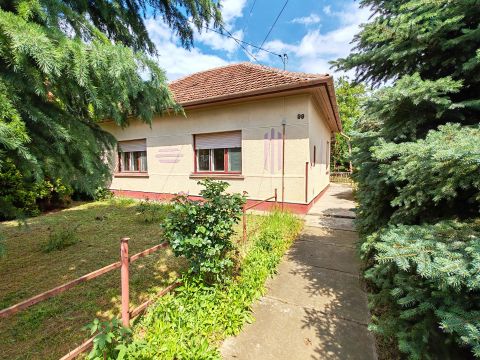 Eladó Ház 5600 Békéscsaba , Kolozsvári utcában