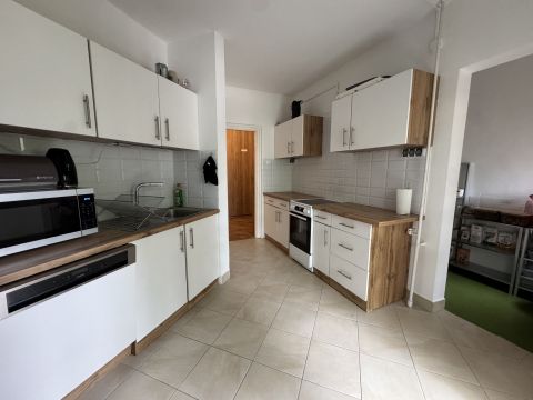 Eladó Lakás 2000 Szentendre 