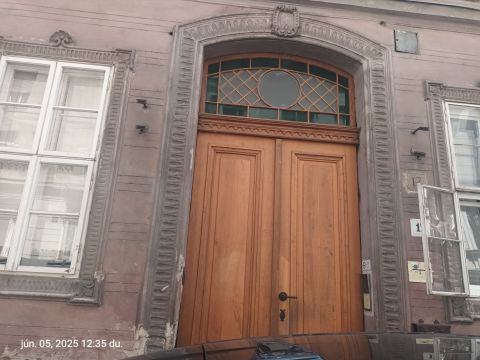 Eladó Lakás 1053 Budapest 5. kerület 