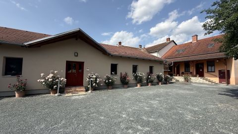 Eladó Ház 9970 Szentgotthárd , Szentgotthárd központjja közelében