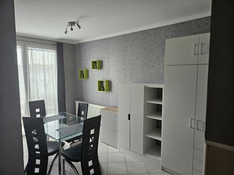 Eladó Lakás 9200 Mosonmagyaróvár , Kis Duna Káézó közelében
