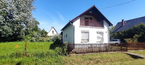 Eladó Ház 4066 Tiszacsege , 4066 Tiszacsege, Ibolya utca