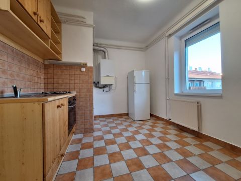 Kiadó Lakás 9022 Győr , AZONNAL KÖLTÖZHETŐ ERKÉLYES LAKÁS A BELVÁROSBAN!