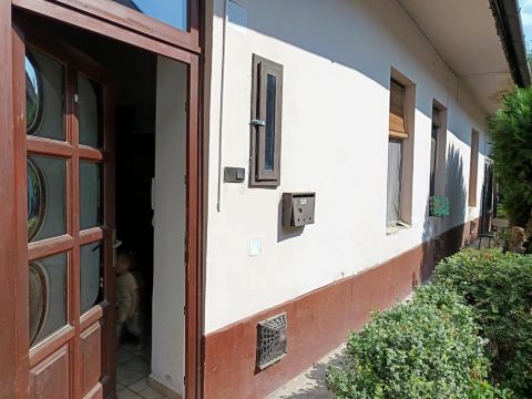 Eladó Lakás 2600 Vác 
