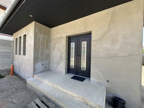 Eladó Ház 2336 Dunavarsány , Csendes utcában