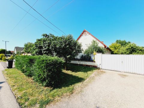 Eladó Ház 5600 Békéscsaba 