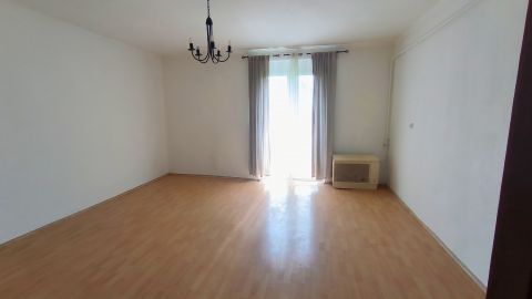 Eladó Lakás 1214 Budapest 21. kerület , Felújított garzonlakás Csepel - Csillagtelepen 