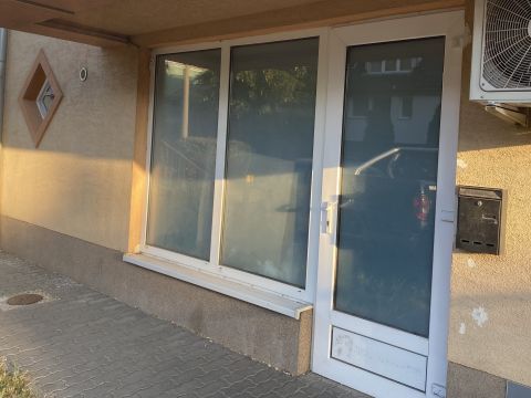 Kiadó Üzlethelyiség 9400 Sopron Üzlethelyiség kiadó!