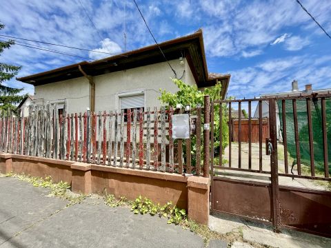 Eladó Ház 1194 Budapest 19. kerület 