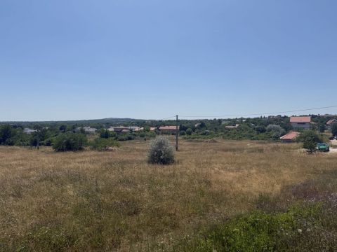 Eladó Telek 8142 Úrhida ,  Kiváló lehetőség! Kiváló ajánlat! Kiváló befektetés!!