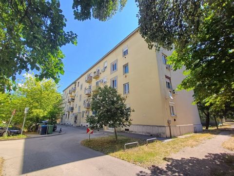 Eladó Lakás 1107 Budapest 10. kerület , 10.ker,Pöttyös utcától 2 percre,29 nm-es lakás