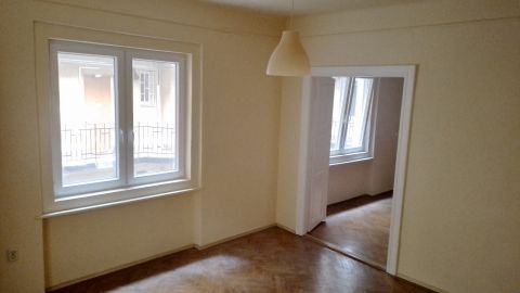 Kiadó Lakás 1084 Budapest 8. kerület , Rákóczi tér mellett