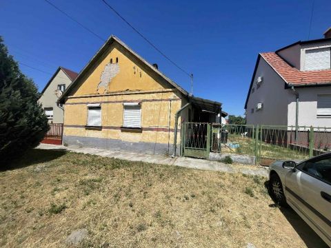 Eladó Ház 2317 Szigetcsép , 2317 Szigetcsép, Szigetcsép