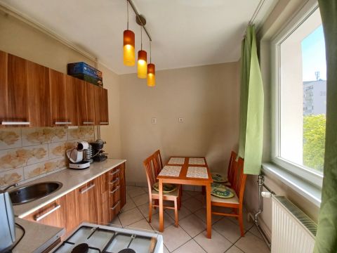 Eladó Lakás 1203 Budapest 20. kerület Erkélyes garzonlakás remek helyen