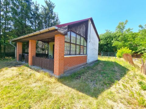 Eladó Ház 6096 Kunpeszér , Sári templomtól 10 percre