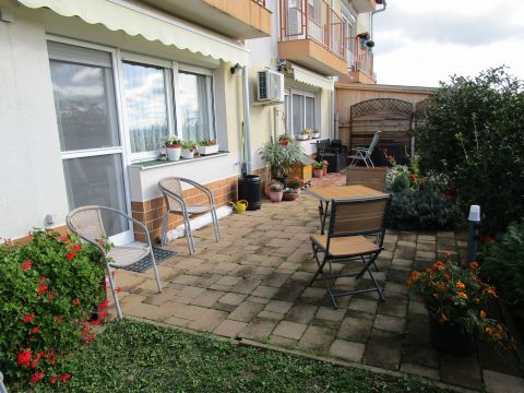 Eladó Lakás 7627 Pécs , Rigóderi kertkapcsolatos-panorámás 60 nm-es lakás