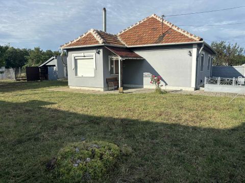 Eladó Ház 3572 Sajólád Jókai Mór utca
