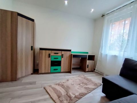 Kiadó Lakás 4029 Debrecen A Műszaki Kar közelében