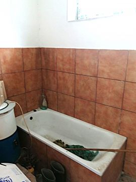 Eladó Általános 2600 Vác Vác Zártkerti részén szigetelt tégla épület ELADÓ!