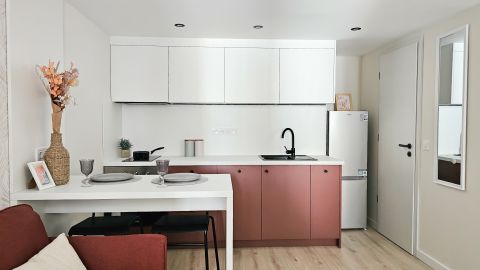 Eladó Lakás 1074 Budapest 7. kerület , DOHÁNY utcánál frissen elkészült, MODERN stúdió!