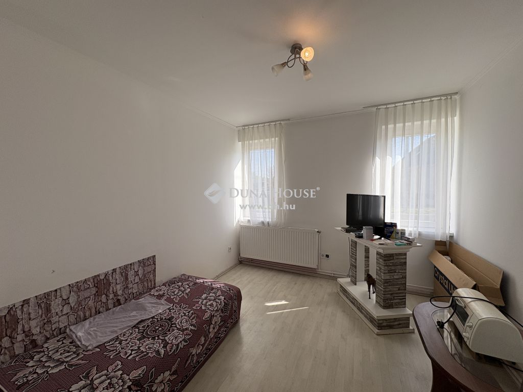 9152 Börcs , Győr közeli családi ház! — 1/16