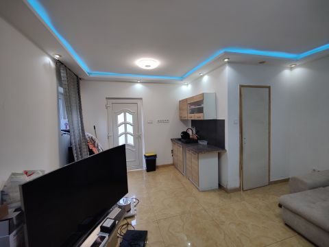 Eladó Lakás 1196 Budapest 19. kerület , Remek kis garzonlakás Kispesten!
