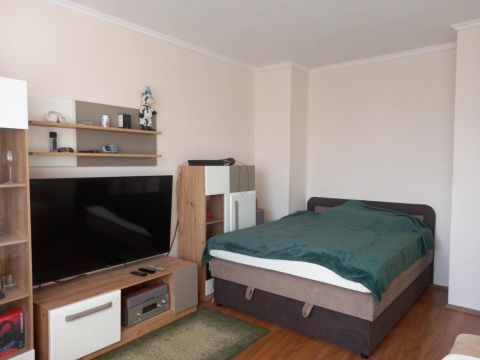 Eladó Lakás 3200 Gyöngyös 