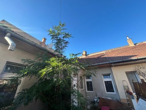 Eladó Ház 1202 Budapest 20. kerület , Nagysándor József