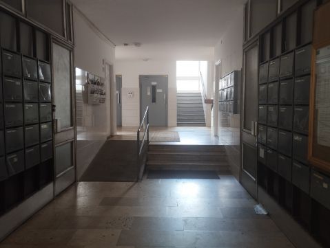 Eladó Lakás 8000 Székesfehérvár 