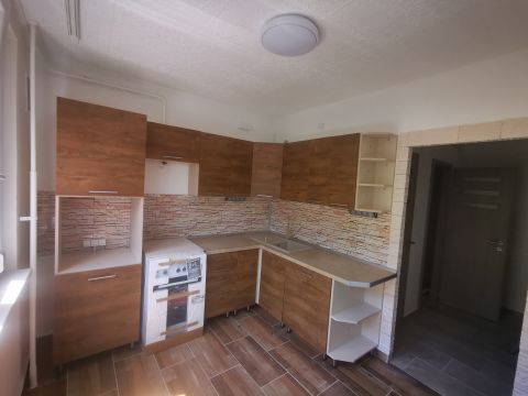 Eladó Lakás 1191 Budapest 19. kerület , Fő utca
