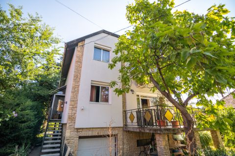Eladó Ház 1223 Budapest 22. kerület 