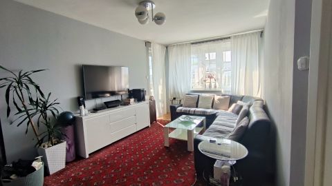 Eladó Lakás 1105 Budapest 10. kerület , Újszerű nappali, 3 szobás lakás