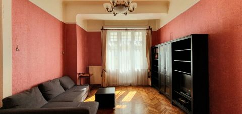 Eladó Lakás 1137 Budapest 13. kerület Különleges ékszerdoboz karnyújtásnyira a Dunától eladó!