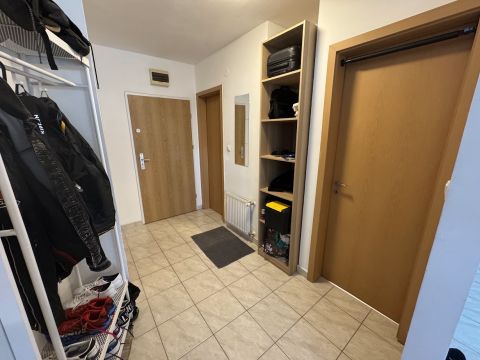 Eladó Lakás 1094 Budapest 9. kerület Nagyvárad téri Metrótól 5 percre !