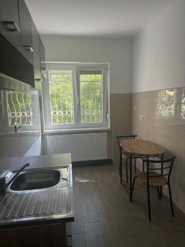 Kiadó Lakás 2500 Esztergom 