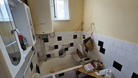 Eladó Ház 7042 Pálfa központban