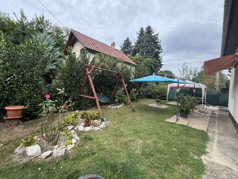 Eladó Ház 6098 Tass Közel a Dunához 