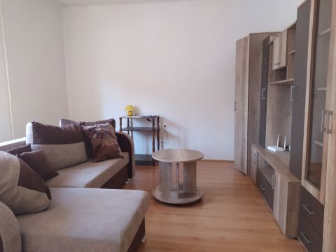 Kiadó Lakás 7623 Pécs 