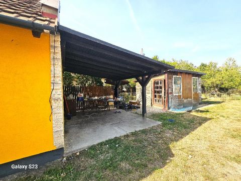 Eladó Ház 2483 Gárdony 2483 Gárdony, Dinnyés