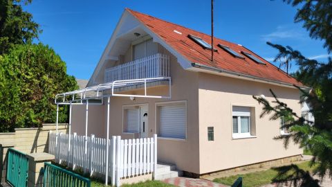 Eladó Ház 8646 Balatonfenyves 