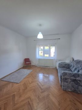 Eladó Ház 4030 Debrecen , Homokkerti közösségi ház közelében.